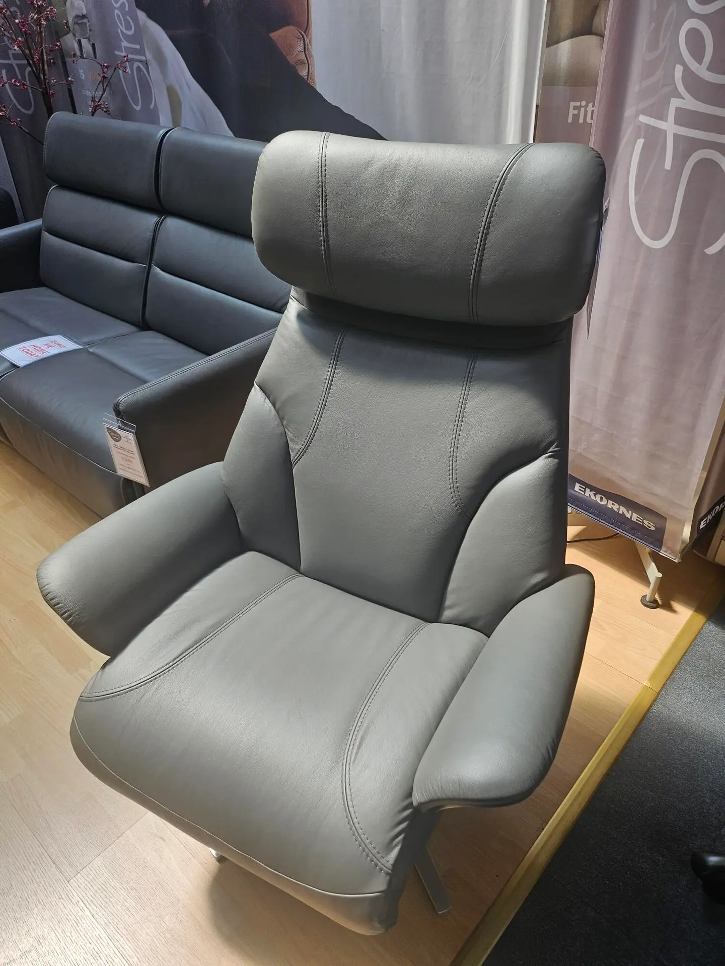 20250523_132513 Adam