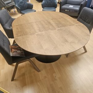Bordeaux Round Centre Dining table